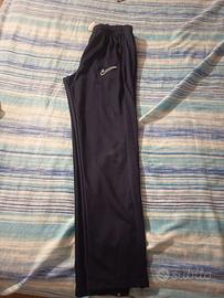 Pantaloni nike