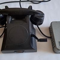 telefono in bachelite a manovella 