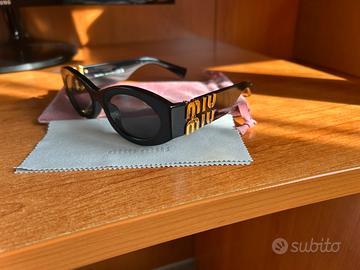 Occhiali da sole Miu Miu