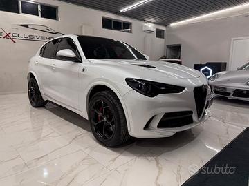 Alfa Romeo Stelvio 2.9 Bi-Turbo V6 510 CV AT8 Quad