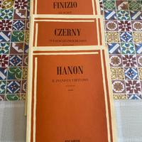 Finizio  czerni hanon