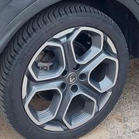 Gomme 4 Stagioni Continental 225 45 19 