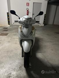 Honda sh 300