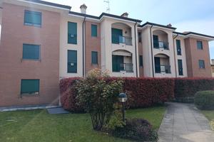Bilocale+balcone+cantina+box Privato NO Agenzia