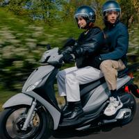 PIAGGIO MEDLEY 125s 150s VARI COLORI