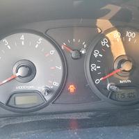 kia Picanto 1.100 benzina