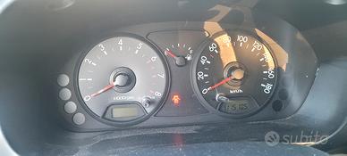 kia Picanto 1.100 benzina
