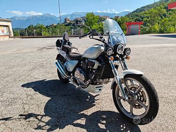 Honda vf750c magna 1989