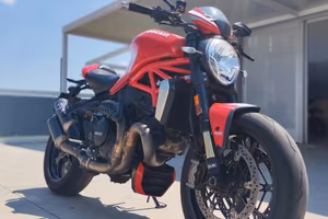 Monster 1200R