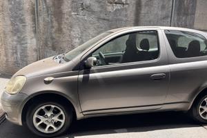 Toyota Yaris anno 2005