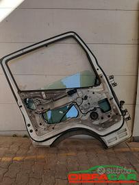 Nissan Cabstar  F24M SPORTELLO DESTRO SINISTRO