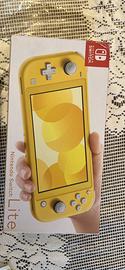 Switch lite gialla