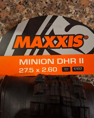 Maxxis Minion DHR copertone