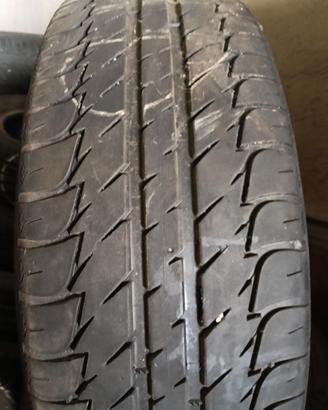 coppia pneumwtici 215-60-17 kleber estive 