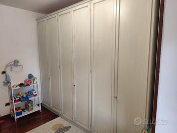 Armadio 6 ante Ballancin in legno laccato