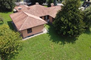 VILLA SINGOLA A CASSAGO BRIANZA