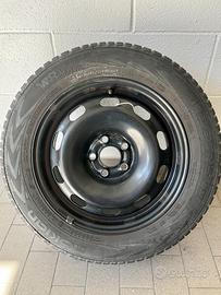 4  gomme invernali NOKIAN 185/65/15   88t