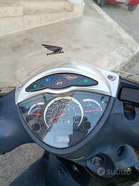 scooter Honda SH 150