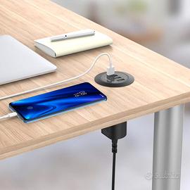 Caricabatterie 4x USB da Incasso su Foro Scrivania