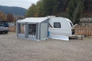 CARAVAN BURSTNER AVERSO TOP 560
