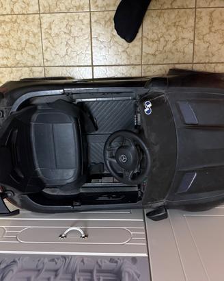 Macchina  elettrica per bambini