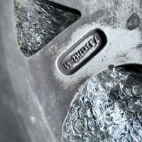 Cerchi in lega originali