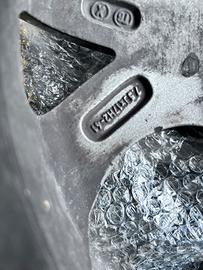 Cerchi in lega originali