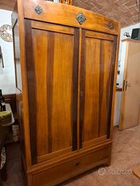 ARMADIO ANTICO