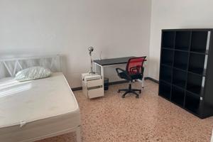 Stanza con bagno uso esclusivo
