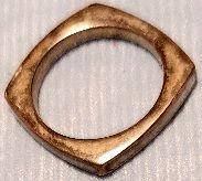 ANELLO VINTAGE QUADRATO