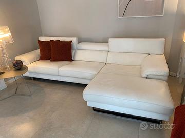 Divano in pelle Bianco