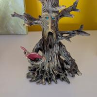 Albero antico decorativo