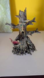 Albero antico decorativo