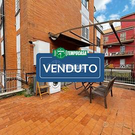 MONTE MARIO - TRILOCALE LUMINOSO CON TERRAZZA DI 2