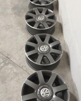 CERCHI GOLF 5  diametro 16