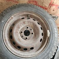 Gomme termiche più cerchi in ferro