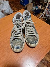 scarpe sportive donna usate 