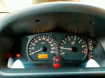 Opel Agila anno 2005