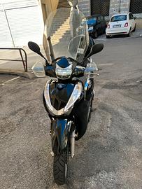 Honda sh 300 abs