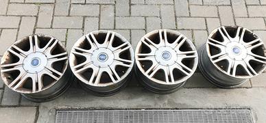 Cerchi 15" - Multipla