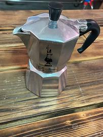 Moka da caffè Bialetti come nuova 2 tazze
