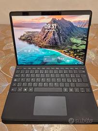 Surface 9 Pro + Tastiera + Cover