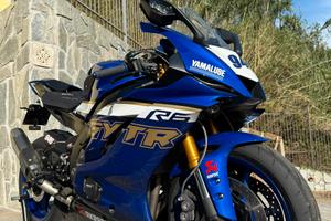 Yamaha Yzf R6
