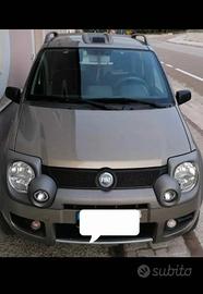 panda cross 4x4 