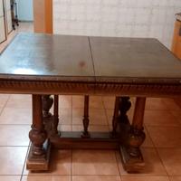 Tavolo allungabile in massello 