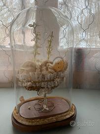 Madonna Maria cera con teca cupola in vetro