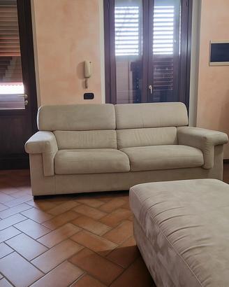 Divano e Pouf PREDAPPIO poltronèsofà