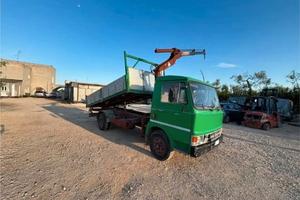 Autocarro Om 70 10 con gru e ribaltabile
