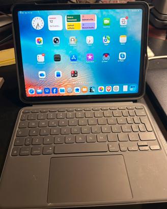 Ipad M2 Wifi con tastiera logiteq