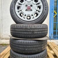 Cerchi e Gomme Fiat Panda (175/65-R14)